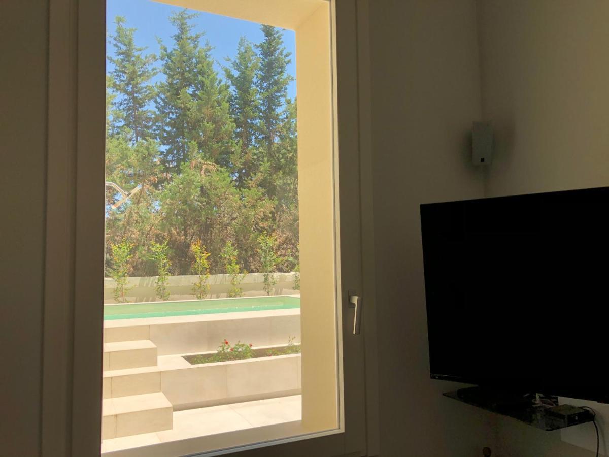 Carlo V - Con Piscina E Giardino Privati Apartman Lecce Kültér fotó