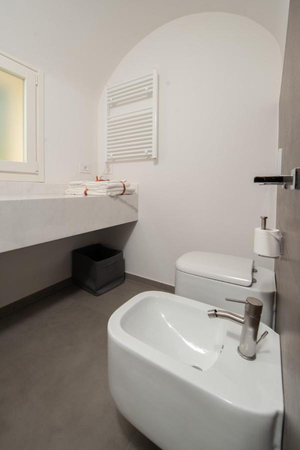 Carlo V - Con Piscina E Giardino Privati Apartman Lecce Kültér fotó